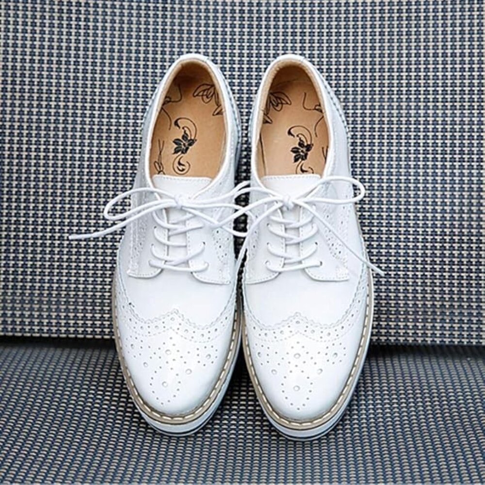 Women's Platform Oxford Shoes, size 9
